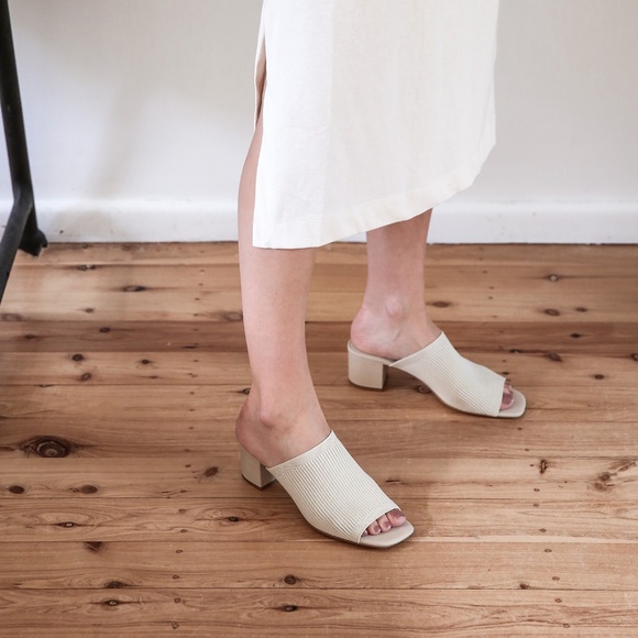 Everlane The Glove Mule In ReKnit Size 7 - Picture 13 of 13